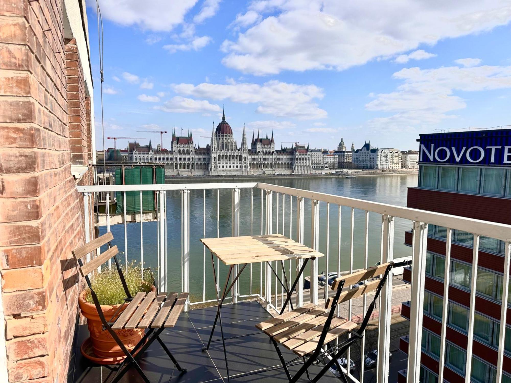 Riverside Luxury Panorama - Smarttv, Fastwifi Lejlighed *
